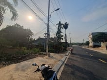 Hình ảnh Chính chủ bán đất mặt tiền đường nhựa DH2 rộng 7.5m lề 3m Hòa Nhơn