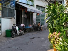 Hình ảnh Hiếm, bán nhà gần chợ Bùi văn ba, 4x16, sổ đẹp, không QH, nhỉnh 4 tỷ