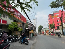 Hình ảnh Bán Nhà Mặt tiền Kinh Doanh đường Lê Văn Duyệt Giáp Q1