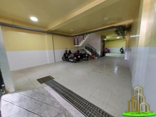 Hình ảnh Bán tòa nhà CHDV HĐT 100TR ngang 7x21 hầm 6L mt Mai Thị Lựu Q1