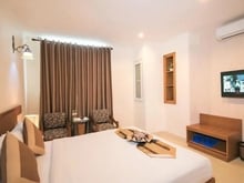 Hình ảnh Bán khách sạn đường hai chiều , Quận 3-DT 8x20m KC: hầm 9 tầng