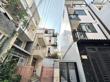 Hình ảnh Bán Nhà Thích Quảng Đức Phú Nhuận, 52m2(4x12), 5 Lầu, Hẻm Ôtô, Giá Mịn