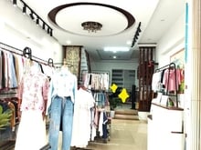 Hình ảnh Bán Gấp Nhà 2 tầng MT Tạ Hiện, Hải Châu. Gần Chợ Hòa Cường