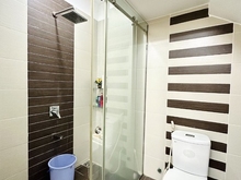 Hình ảnh Bán nhà đẹp 81m2 - Đặng Văn Ngữ, Phú Nhuân, hẻm xe hơi chỉ 10.99 tỷ