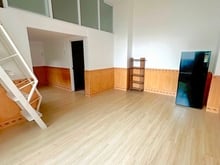 Hình ảnh Duplex 1 trệt 1 lầu không giới hạn người và xe nằm ngay Nguyễn Oanh