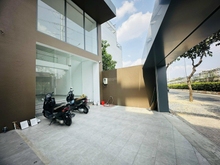 Hình ảnh Tòa nhà cho thuê Góc 2 Mặt Tiền Phạm Văn Đồng Bình Thạnh
