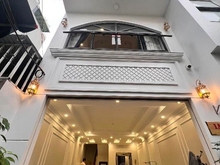 Hình ảnh +HIẾM-NGỌC THỤY 7 TẦNG -THANG MÁY- GARA ÔTÔ -10m ra phố-kt hiện đại.