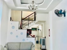 Hình ảnh SÁT mặt tiền NGUYỄN TRỌNG TUYỂN-NGUYỄN VĂN TRỖI 42m2,3 TẦNG chỉ 6.x tỷ