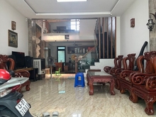 Hình ảnh Cho thuê nhà 3 tầng MT Cù Chính Lan full nội thất