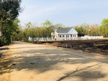 Hình ảnh Bán lỗ lô MT đường chợ 1.276m2, T.CƯ, SHR. nằm giữa 3 KCN - giá 195tr