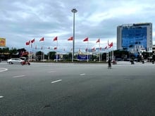 Hình ảnh Mt Kinh Doanh ĐG Duy Tân, Dt 133m2, Nhà C4 , Đg 30m, Giá 16 Tỷ.