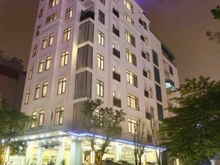 Hình ảnh Cần Bán Tòa KS 4* 65 phòng mặt phố Trần Thái Tông Cầu Giấy 135m2 12T.