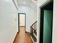 Hình ảnh Siêu phẩm Cầu Giấy - nhà mới đẹp - gần phố - ngõ nông -50m2 -nhỉnh 7tỷ