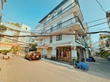 Hình ảnh GÓC 3 MT HẺM lớn Nhất Dương Bá Trạc, khu Biệt Thự _4 tầng với 12.5 tỷ