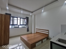 Hình ảnh Studio full nội thất cửa sổ lớn ngay khu chế xuất Quận 7