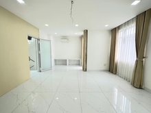 Hình ảnh Cho thuê Căn góc tòa vp, 7 lầu đẹp ngay Bán Đảo Kim Cương , Q2, 130tr