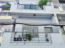 Hình ảnh Hot Hot! Giảm Nửa Tỷ - 3 Tầng (4 X 10) - 7 Chỗ Đỗ Cửa - Lê Văn Sỹ, Q.3
