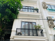 Hình ảnh BÁN NGAY 5 TẦNG ‘’BÁT KHỐI’’ Vừa Hoàn Thiện, Oto Vào Trong Nhà.