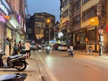 Hình ảnh Bán nhà Tam Khương - Ô tô đỗ cổng - Tặng nội thất
