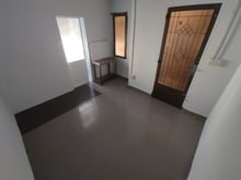 Hình ảnh Phòng cho thuê 18m2 (sơn mới), có ban công rộng, Lê Văn Sỹ, Q3