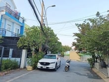 Hình ảnh Bán nhà Chợ Tăng Nhơn Phú A, CN 107m2, HXH 6m, Hẻm thông ô tô tránh