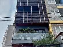 Hình ảnh Tòa nhà văn phòng View cực đẹp - Có penthouse - Sát vách Quận 1
