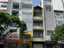 Hình ảnh Siêu phẩm mặt tiền Quận 1 hạ giá 3 tỷ - 6,3x19m - KC: 2 tầng - HĐT: 85