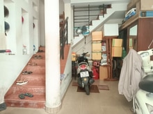 Hình ảnh Bán nhà 5 tầng Phú Nhuận. Ngang rộng, hẻm to. chỉ 19.5 tỷ.