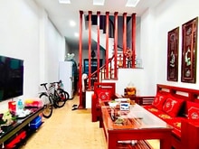 Hình ảnh Bán Nhà Nguyễn Văn Cừ 40m2-5 Tầng-2 THOÁNG- DÂN XÂY-Ô TÔ TRÁNH-hơn 7ty