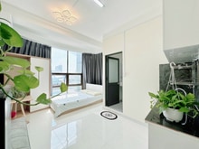Hình ảnh ✅Căn Hộ Cửa Sổ Full Kính - Tầng Cao View Thoáng Ngay Ngã Tư Hàng Xanh✅