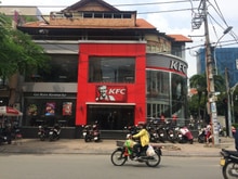Hình ảnh Nhà mặt tiền đẹp Nguyễn Thái Bình, 1 hầm, 1 trệt, 2 lầu