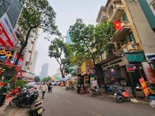 Hình ảnh Bán nhà mặt phố Yên Hoà,Cầu Giấy - Ô tô tránh vỉa hè rộng - Kinh doanh