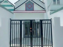 Hình ảnh Trả trước 450tr, Bán Gấp Nhà Gác Lửng 3PN Sân Ôtô Gần Cầu Qua Tân Uyên