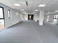 Hình ảnh cho thuê sàn 150m2 giá 11,3 $/m2 , sàn mới đẹp
