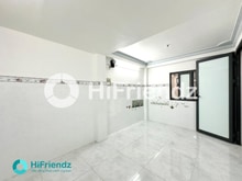 Hình ảnh Studio có bancol riêng mát mẽ thoáng cửa sổ to nằm ngay Khuông Việt ĐS