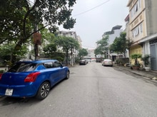 Hình ảnh +HÀNG HIẾM- PHÂN LÔ - Ô TÔ TRÁNH-2 MẶT TIỀN-ô tô 7 chỗ vào nhà-full nt