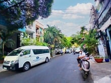 Hình ảnh Hiếm,Hẻm như Mặt Tiền,Đường 10m vỉa hè 5m DT5x20 K.Doanh Lạc Long Quân