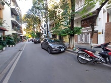 Hình ảnh Bán nhà Gia Thuỵ, ngõ thông, ô tô tránh, khu vực đáng sống