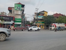 Hình ảnh Sốc-Bán nhà mặt đường Nguyễn Văn Linh Long Biên 100mx3T 5.85tỷ Lh Thúy