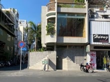 Hình ảnh Bán nhà MT kinh doanh sầm uất Huỳnh Văn Bánh Q Phú Nhuận .