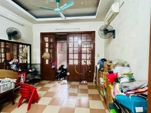 Hình ảnh Gấp.Bán nhà DX phố Tư Đình Long Biên 56m4T 6tỷ KD ototránh vào Lh Thúy