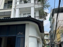 Hình ảnh 🔥Kế Bên QUẬN 1-HẺM XE HƠI VIP NHẤT CON ĐƯỜNG-Lô Góc 2 Mặt Hẻm Thoáng