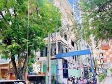 Hình ảnh Cho Thuê Nhà GÓC 2MT đường Lê Thánh Tôn, Bến Nghé, Quận 1