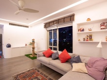 Hình ảnh Bán gấp Cao Ốc Phú Nhuận 20 Hoàng Minh Giám. DT 122m2, 3P, 2WC. 5,49T