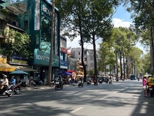 Hình ảnh Chỉ5.X TỶ,Ngô Gia Tự,Q10,ngang 7m,49m2,4 tầng,6pn,cho thuê18tr/th,Ở&KD