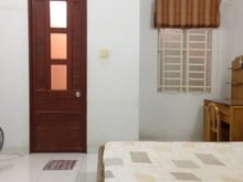 Hình ảnh Cho thuê nhà Full nội thất hẻm 4m đường Phan Huy ích gần chợ ,P12, GV