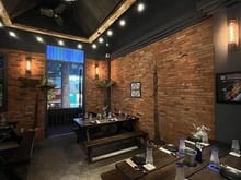 Hình ảnh Cho thuê nhà mặt phố Lô góc Hào Nam, Đống Đa, 45m2 x 5 tầng, Mặt tiền