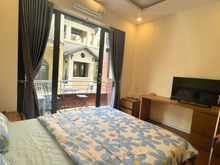 Hình ảnh Trống sẵn căn ban công sát phố Bùi Viện 5p ngay trung tâm quận 1
