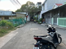 Hình ảnh Hàng hot! Cần bán gấp lô đất đường thông xe hơi Tây Hòa - Phước Long A