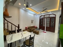 Hình ảnh Bán nhà Định Công  46m xây 5 tầng full đồ cao cấp